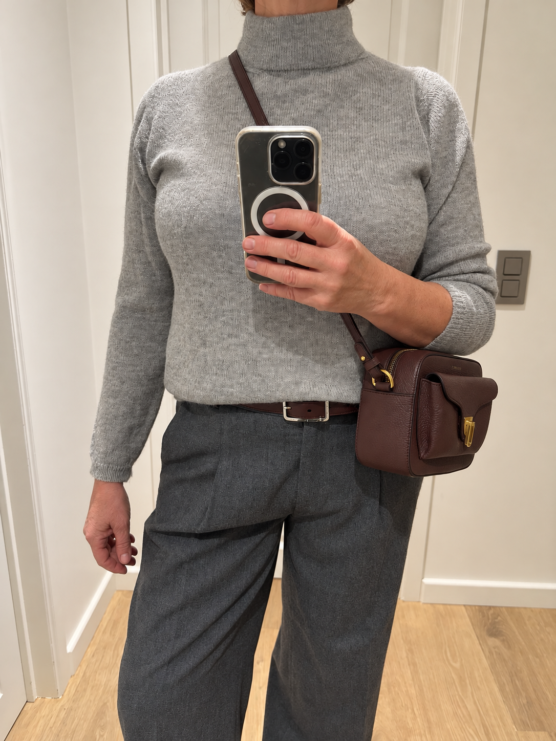 Danira ~ alpaca high neck sweater, light grey