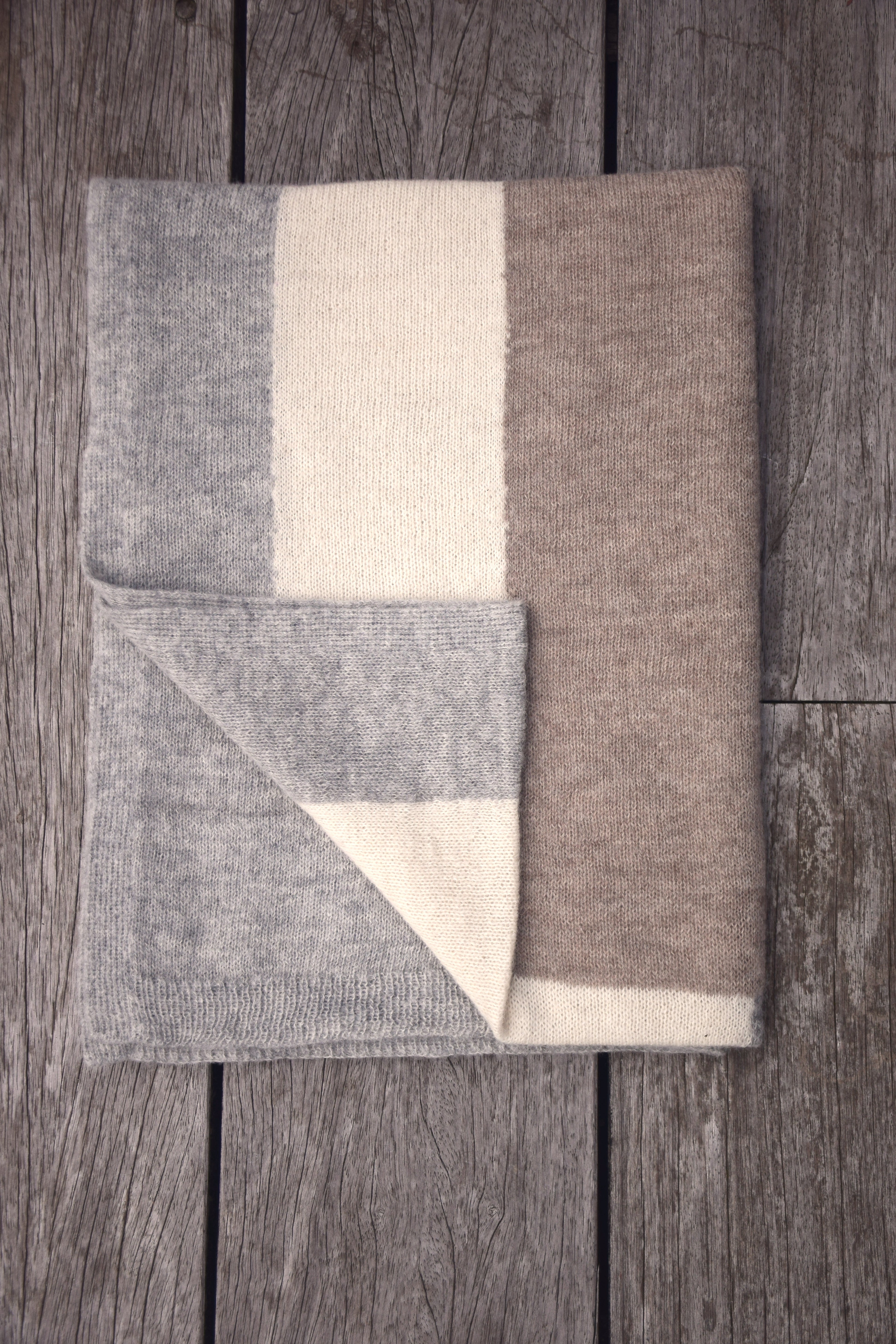 ZAKIRA colour block alpaca scarf